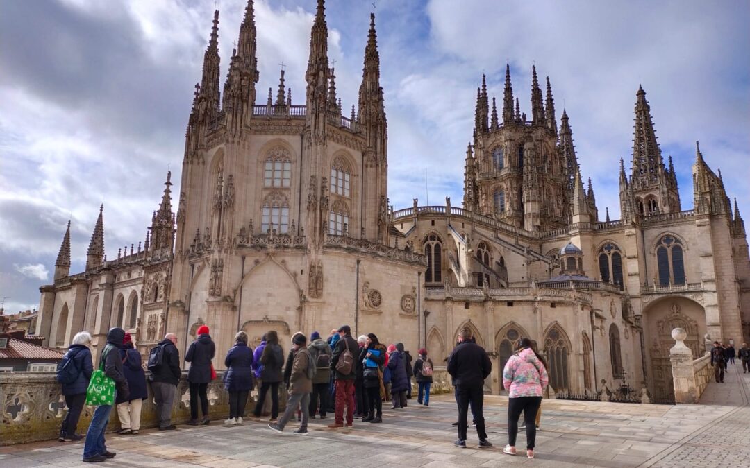VISITA BURGOS CON GUÍA OFICIAL DE TURISMO