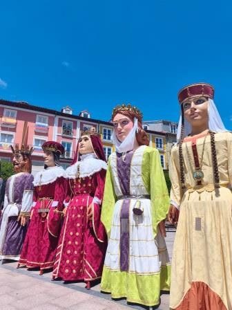 GIGANTILLOS Y GIGANTONES BURGOS